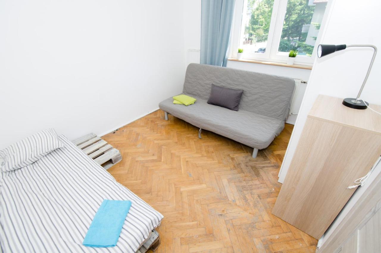 Uwh Hostel Gdansk Exterior photo